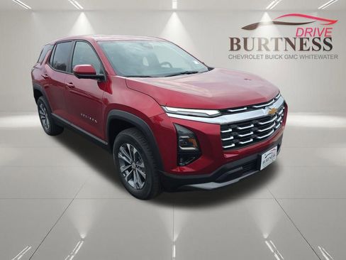 New 2026 Chevrolet Equinox LT w/ Convenience Package II AWD/4WD image 8