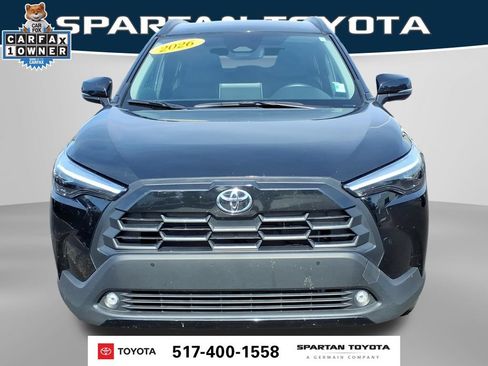 Used 2026 Toyota Corolla Cross XLE AWD/4WD image 3