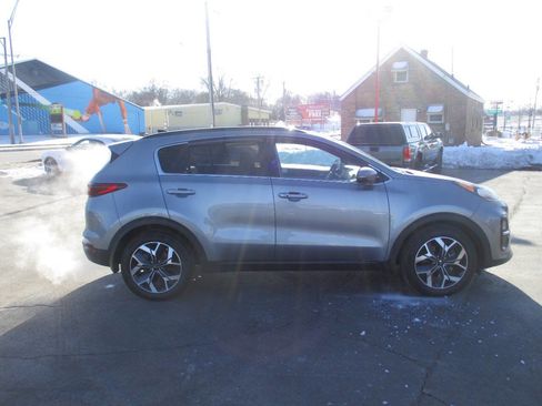 Used 2020 Kia Sportage EX w/ EX Technology Package image 8