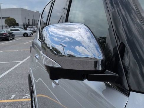 Used 2018 INFINITI QX80 2WD w/ Deluxe Technology Package image 12