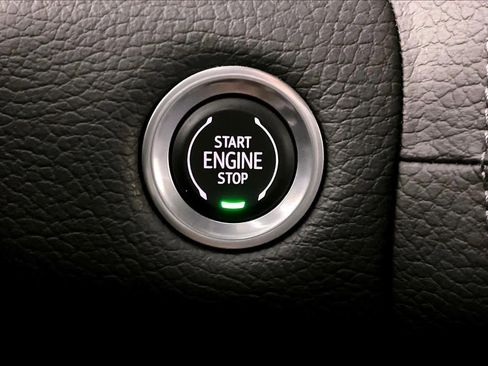 Used 2021 GMC Yukon XL Denali w/ LPO, Illumination Package image 35