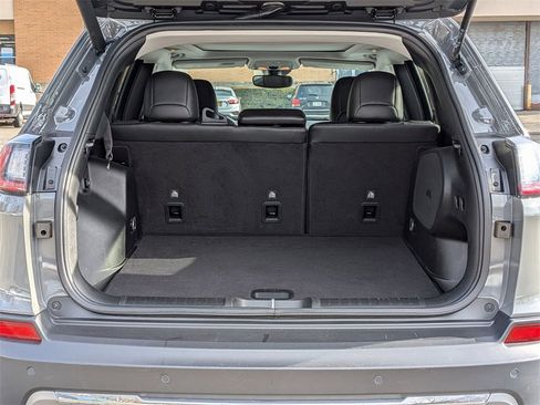 Certified 2022 Jeep Cherokee Limited image 5