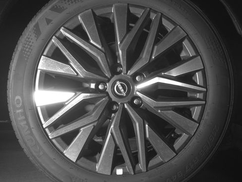 Used 2025 Nissan Altima 2.5 SV image 15