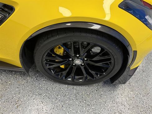 Used 2019 Chevrolet Corvette Z06 RWD image 33