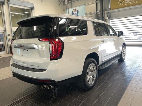Used 2024 GMC Yukon XL Denali AWD/4WD image 27