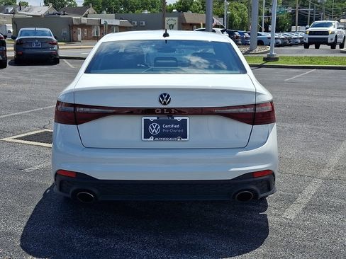 Used 2026 Volkswagen Jetta GLI Autobahn FWD image 5