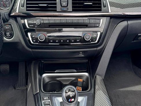 Used 2017 BMW M4 Convertible w/ Executive Package image 20