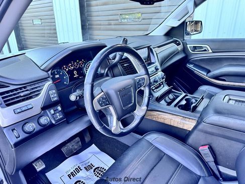 Used 2019 GMC Yukon Denali w/ Denali Ultimate Package AWD/4WD image 38