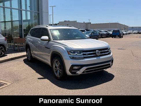 Used 2019 Volkswagen Atlas SE w/ Panoramic Sunroof Package AWD/4WD image 7