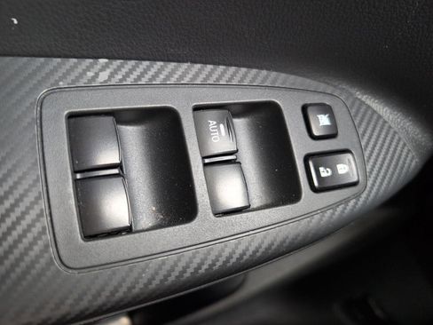 Used 2024 Mitsubishi Eclipse Cross ES image 16