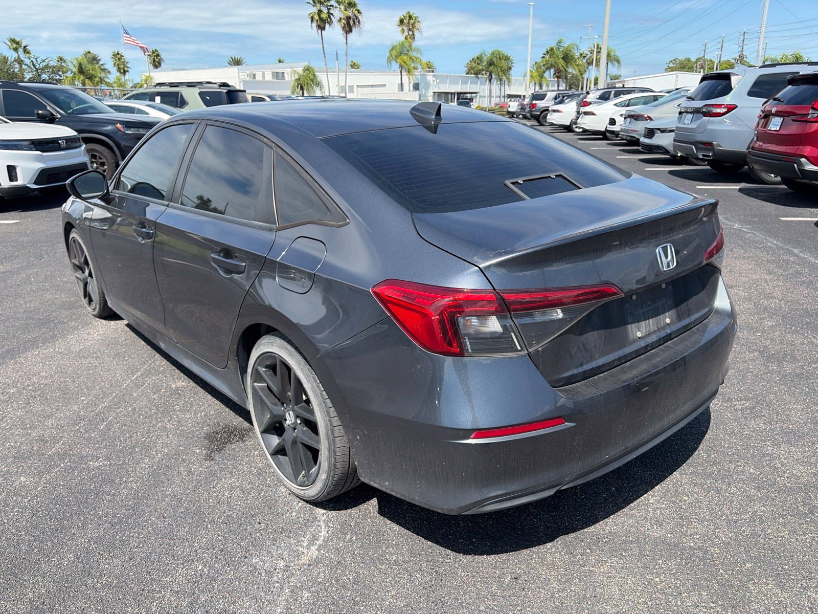 Used 2022 Honda Civic EX image 5