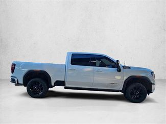 Used 2024 GMC Sierra 2500 AT4 w/ AT4 Premium Plus Package video 4