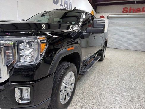Used 2020 GMC Sierra 2500 Denali w/ Denali Ultimate Package AWD/4WD image 10