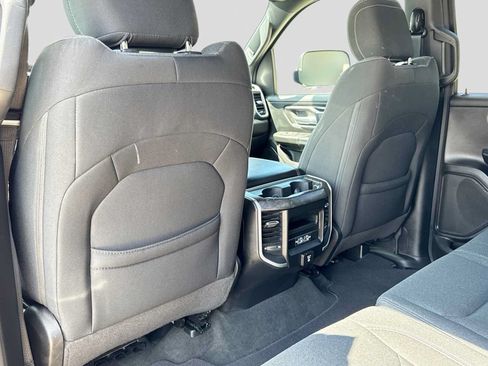 Used 2021 RAM 1500 Big Horn AWD/4WD image 17