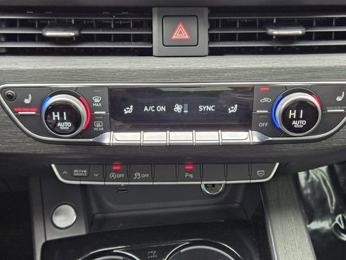 Used 2021 Audi A4 2.0T Premium w/ Convenience Package image 22