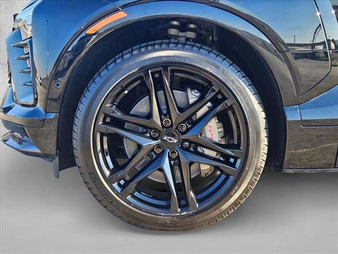 New 2025 Chevrolet Blazer EV SS image 10