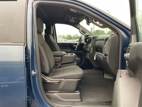 New 2026 Chevrolet Silverado 2500 Custom w/ Custom Value Package AWD/4WD image 14