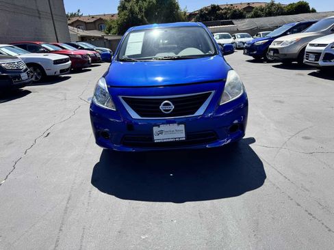 Used 2013 Nissan Versa w/ SL Tech Pkg FWD image 10