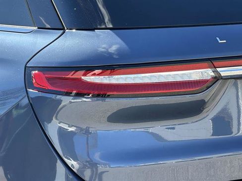 Used 2022 Lincoln Corsair AWD w/ Equipment Group 101A image 30