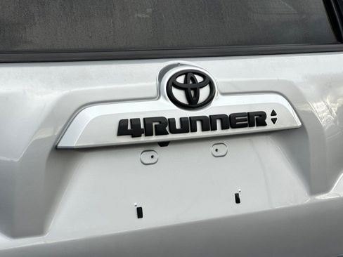 Used 2021 Toyota 4Runner SR5 Premium image 26