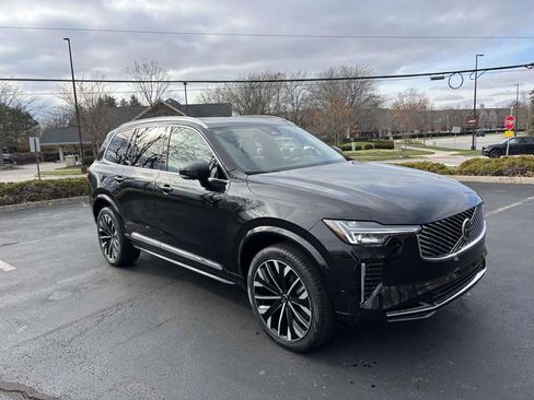 New 2026 Volvo XC90 B6 Plus w/ Protection Package Premier image 1