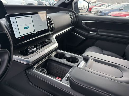 New 2025 Ford Expedition Platinum w/ Stealth Performance Package image 11