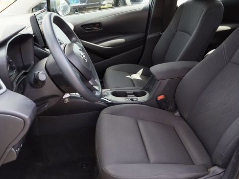 Used 2024 Toyota Corolla LE FWD image 21