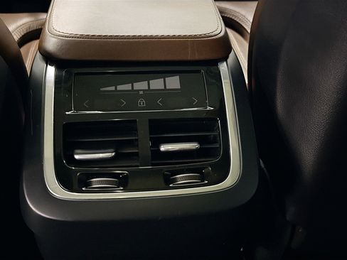 Used 2018 Volvo XC90 T6 Inscription w/ Convenience Package AWD/4WD image 29