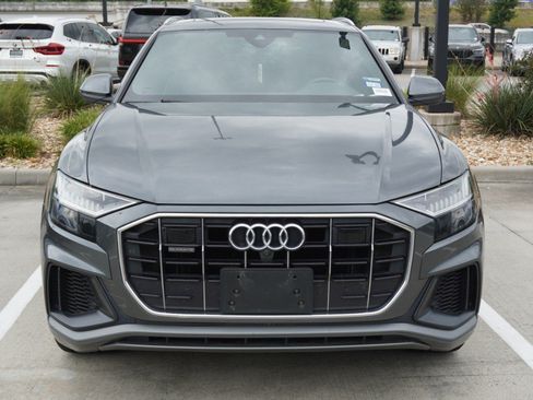 Used 2021 Audi Q8 Premium Plus w/ Premium Plus Package AWD/4WD image 2