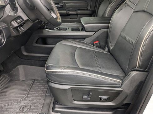 Used 2024 RAM 3500 Limited image 12