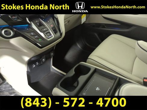 New 2026 Honda Odyssey Touring image 22