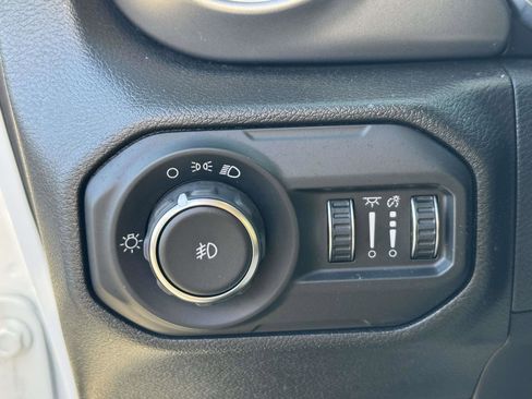 Used 2021 Jeep Wrangler Unlimited Sport image 24