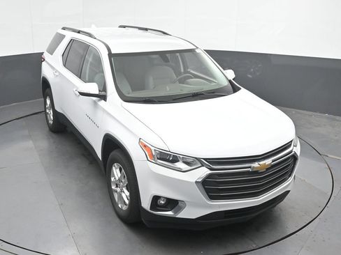 Used 2021 Chevrolet Traverse LT w/ LPO, Floor Liner Package AWD/4WD image 36