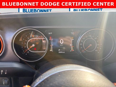 Used 2023 Jeep Gladiator Mojave w/ Cold Weather Group AWD/4WD image 14