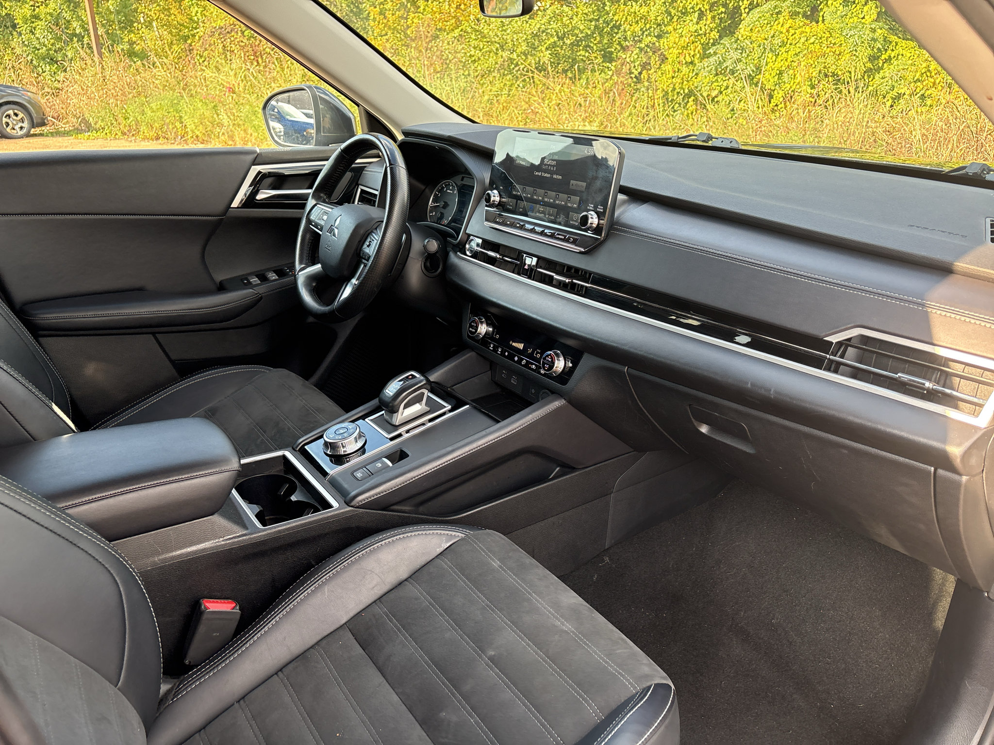 Used 2024 Mitsubishi Outlander SE AWD/4WD image 10
