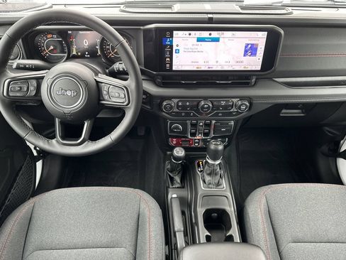 New 2026 Jeep Wrangler Unlimited Rubicon AWD/4WD image 13
