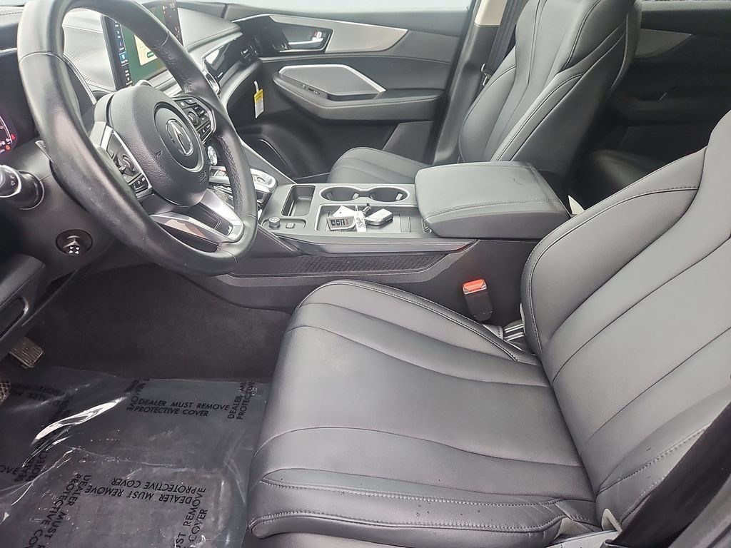 Used 2025 Acura MDX SH-AWD image 31