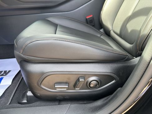 New 2026 Jeep Cherokee Limited image 11