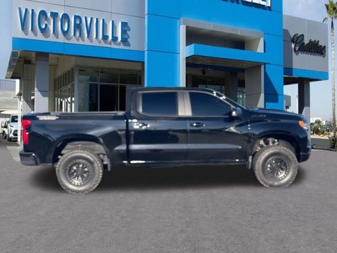 Used 2026 Chevrolet Silverado 1500 LT Trail Boss w/ LPO, Dark Essentials Package image 4