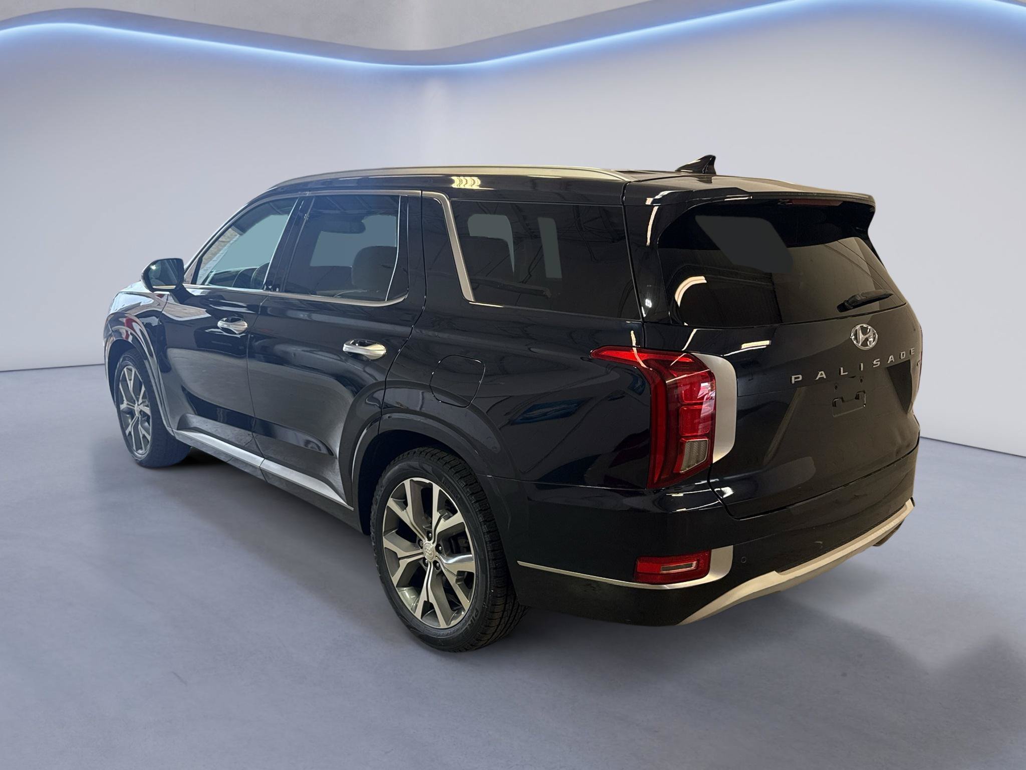 Used 2021 Hyundai Palisade Limited w/ Cargo Package AWD/4WD image 5