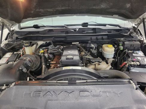 Used 2015 RAM 2500 Big Horn image 31