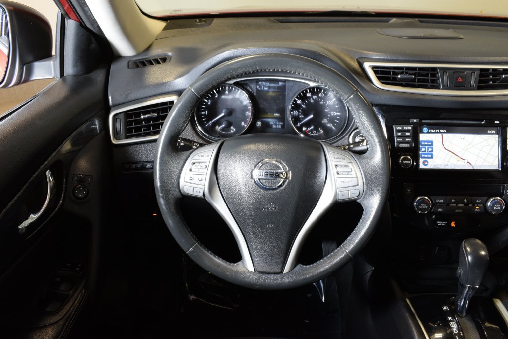Used 2014 Nissan Rogue SL w/ SL Premium Package AWD/4WD image 15