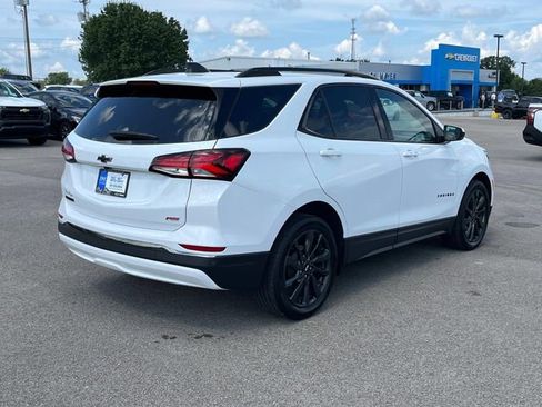 Certified 2022 Chevrolet Equinox RS w/ LPO, Floor Liner Package image 4
