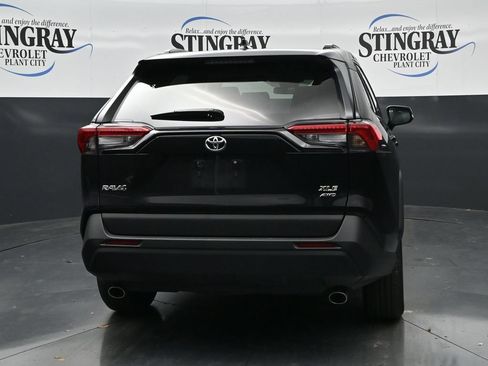 Used 2025 Toyota RAV4 XLE AWD/4WD image 6