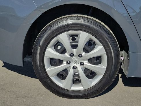 Used 2024 Toyota Corolla LE FWD image 6