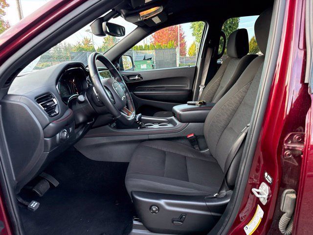 Used 2025 Dodge Durango GT AWD/4WD image 12