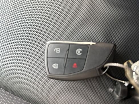 Used 2025 Chevrolet Equinox LT image 22