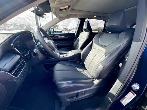 Certified 2026 INFINITI QX60 Luxe w/ Cargo Package image 23
