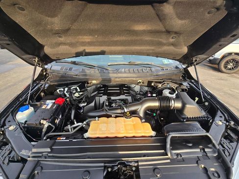 Used 2018 Ford F150 Lariat w/ Equipment Group 502A Luxury image 20