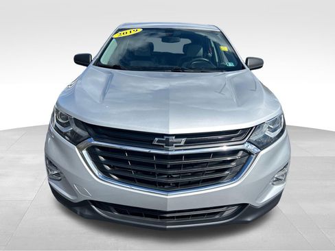 Used 2019 Chevrolet Equinox LS image 8